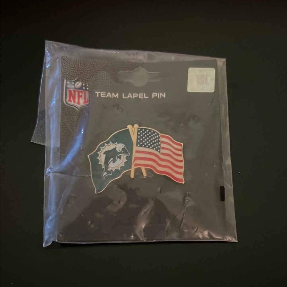 NFL Miami Dolphins USA Flag Team Lapel Pin